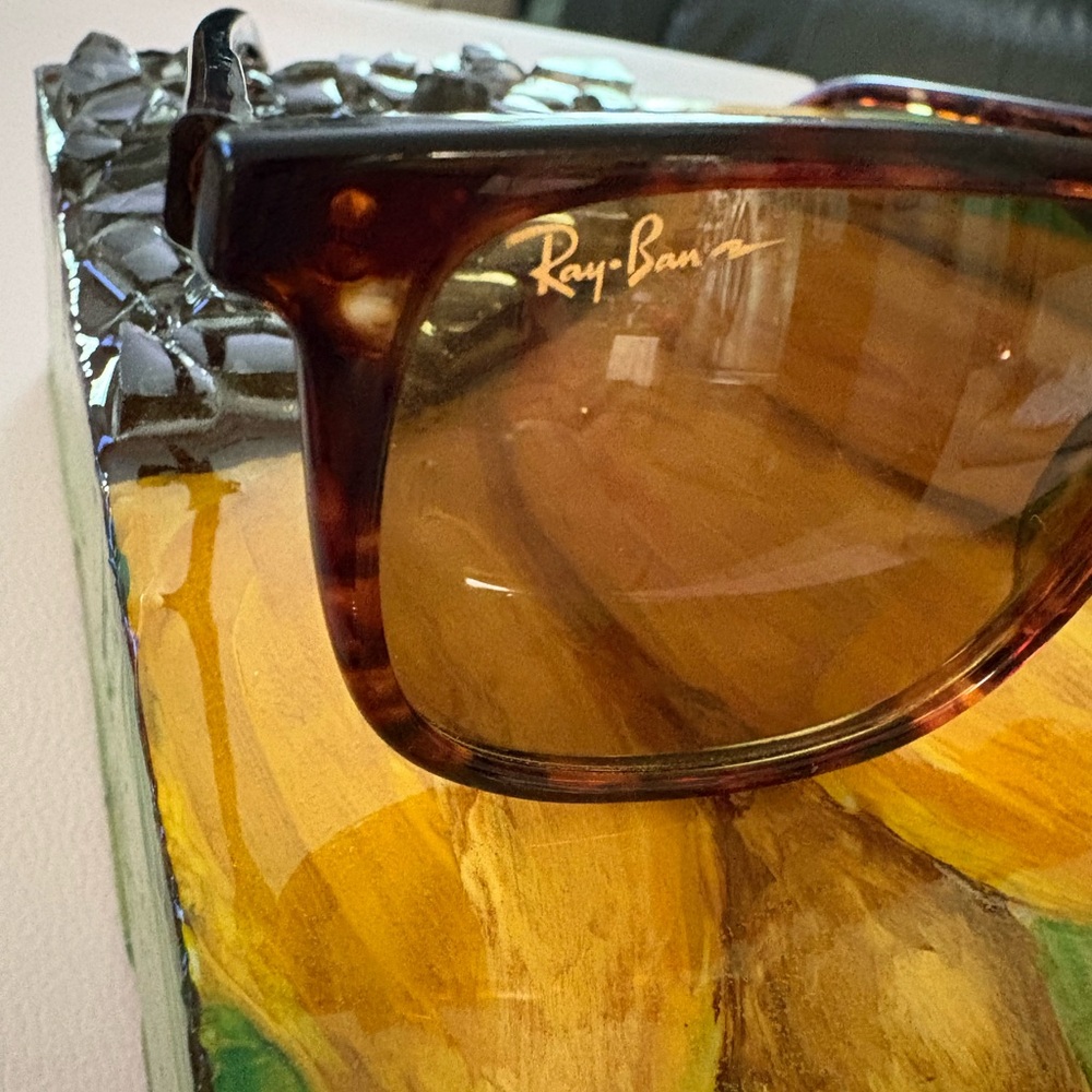 Ray Ban Style 4 Tortoise Shell Sunglasses - Picture 2 of 8